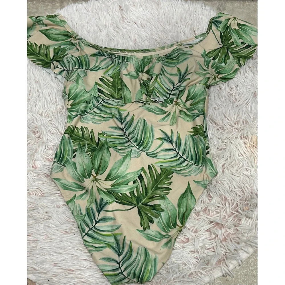 Gianni Bini One Piece Swimsuit Womens Medium Green Ruffle Tropical Palm